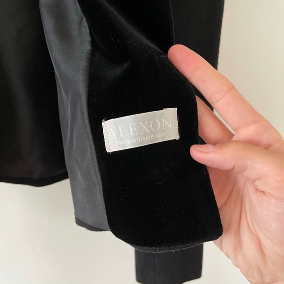 VINTAGE CROPPED WOOL TUXEDO JACKET VELVET COLLAR - Picture 4 of 4